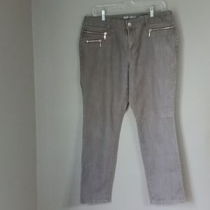 ⏳ Style & Co Gray Jeans size 14 Petite Slim Leg